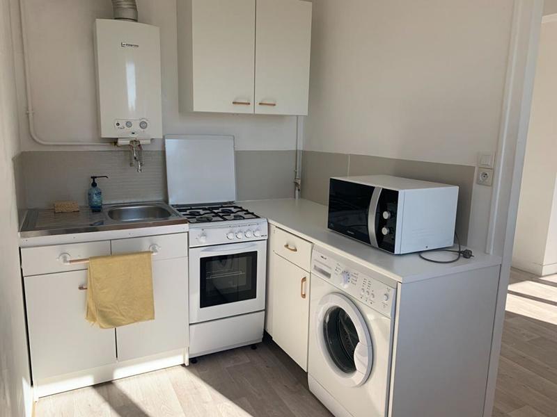 Studio - 30 m² - 1 pièce