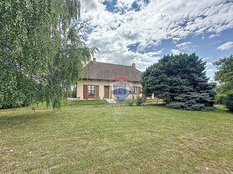 Maison - 148 m² - 5 pièces