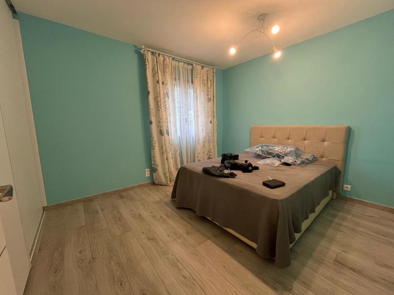 Maison - 204 m² - 5 pièces