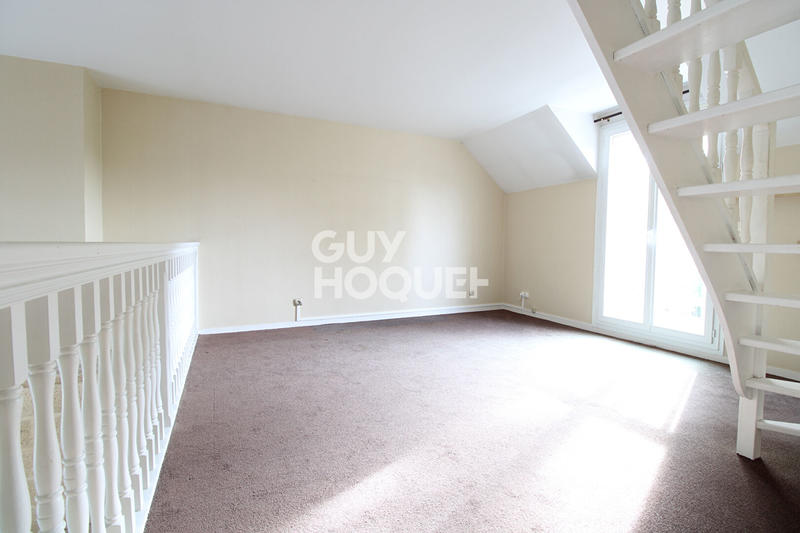 Maison - 202 m² - 7 pièces