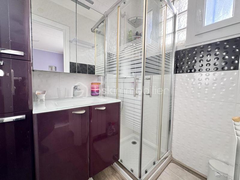 Maison - 121 m² - 5 pièces