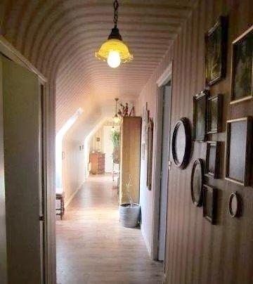 Maison - 453 m² - 12 pièces