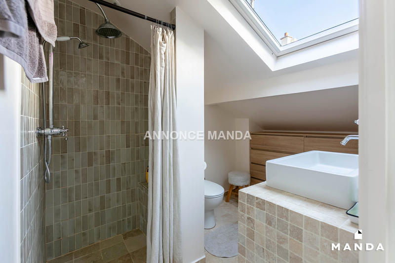 Loft - 74 m² - 2 pièces