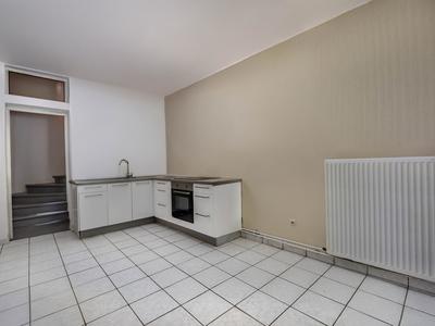 Appartement - 84 m² - 4 pièces