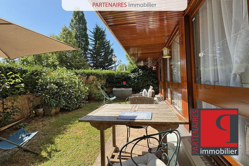 Appartement - 101 m² - 5 pièces