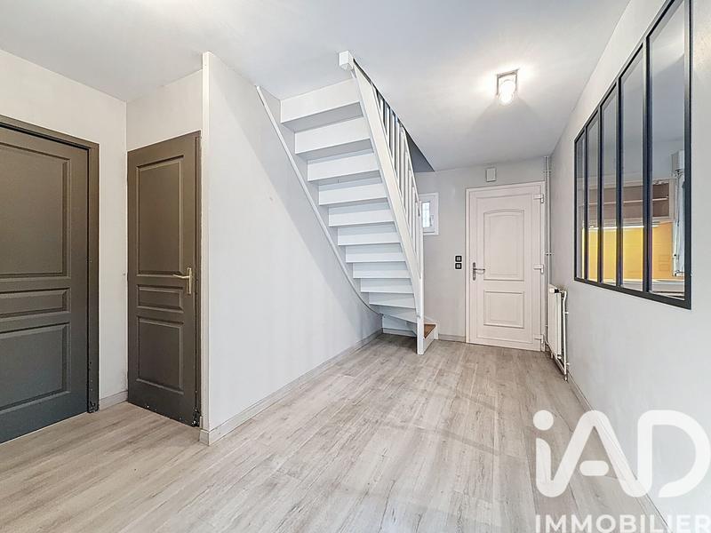 Maison - 148 m² - 6 pièces
