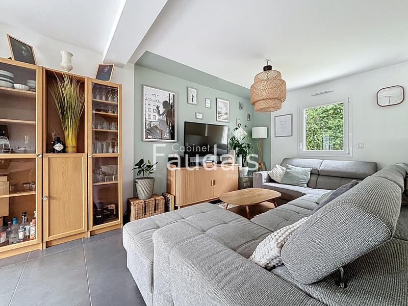 Maison - 110 m² - 5 pièces