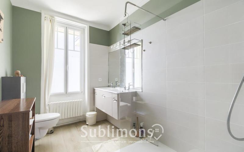 Maison bourgeoise - 165 m² - 6 pièces