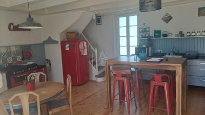 Maison en pierre - 175 m² - 6 pièces