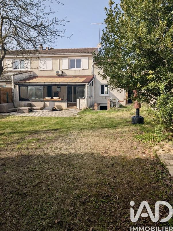 Maison - 140 m² - 6 pièces