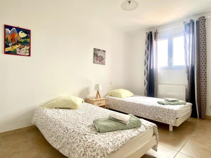 Villa - 102 m² - 4 pièces