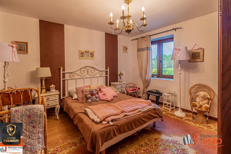 Ferme - 229 m² - 5 pièces