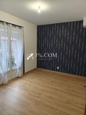 Maison - 93 m² - 5 pièces