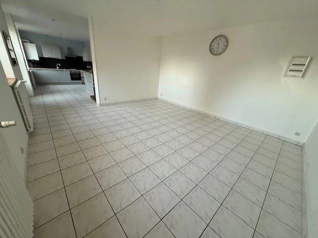 Immeuble - 215 m² - 12 pièces