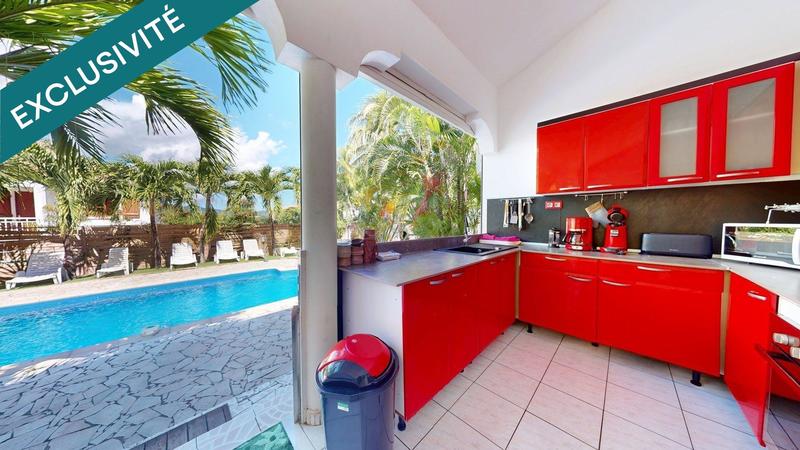 Maison - 170 m² - 7 pièces