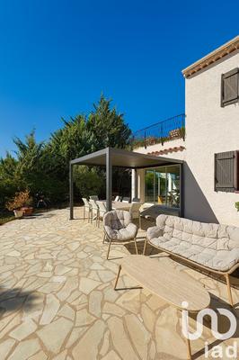 Maison - 191 m² - 7 pièces