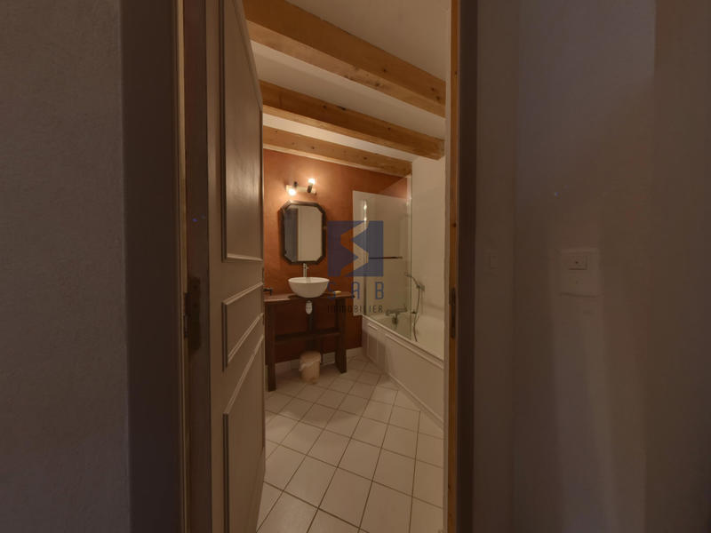 Propriété - 165 m² - 6 pièces