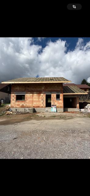 Maison - 95 m² - 6 pièces