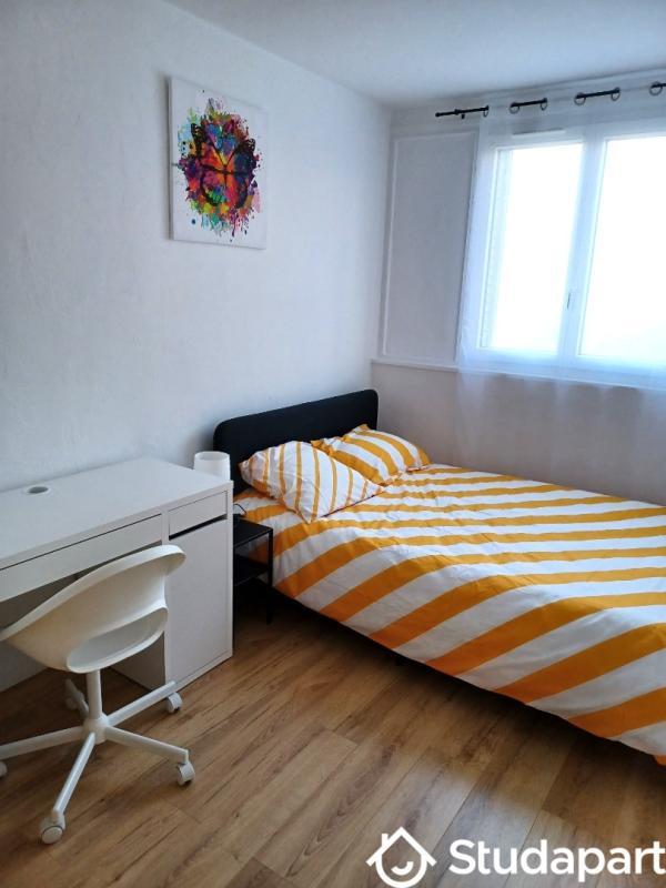 Chambre - 9 m² - 1 pièce
