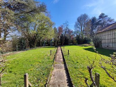 Maison - 169 m² - 6 pièces