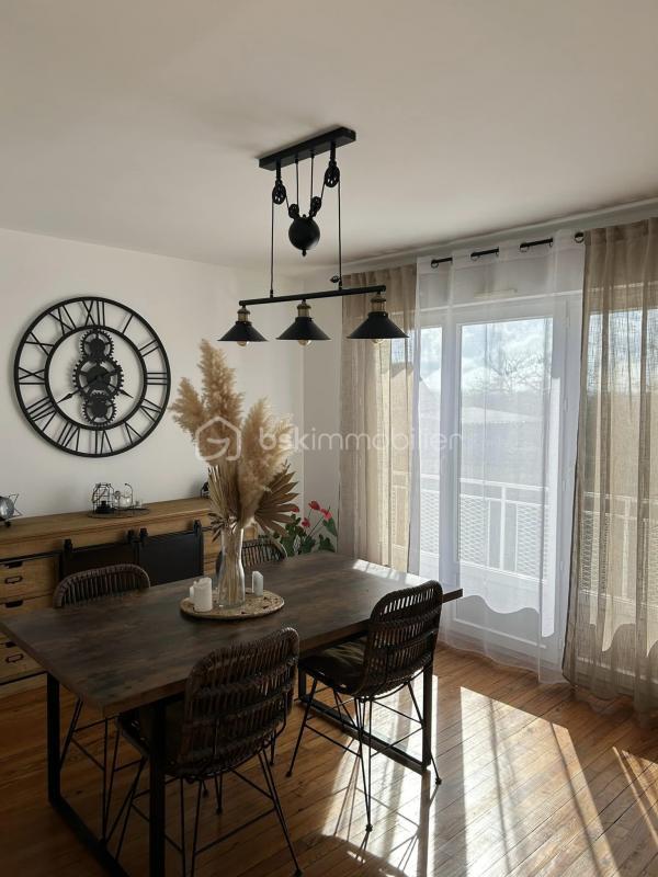 Maison - 75 m² - 5 pièces