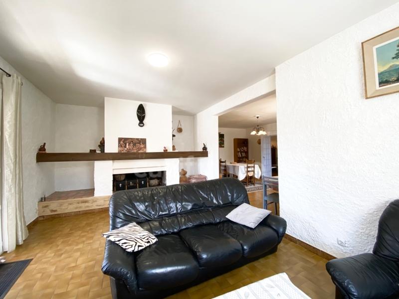 Villa - 224 m² - 8 pièces