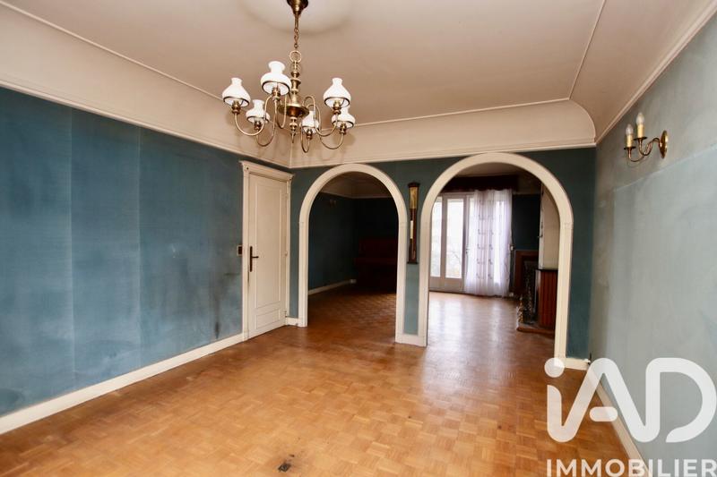 Maison - 169 m² - 8 pièces