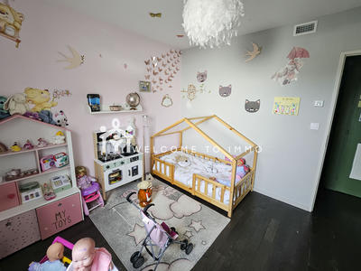 Maison - 110 m² - 4 pièces