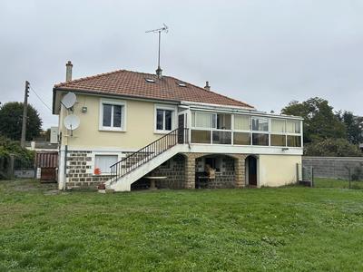 Maison - 143 m² - 5 pièces