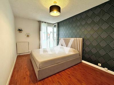 Appartement - 75 m² - 3 pièces