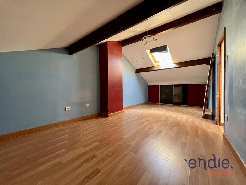 Maison - 158 m² - 7 pièces