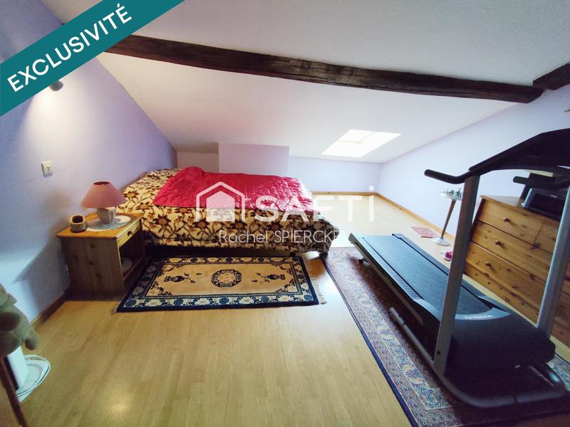 Maison - 230 m² - 7 pièces