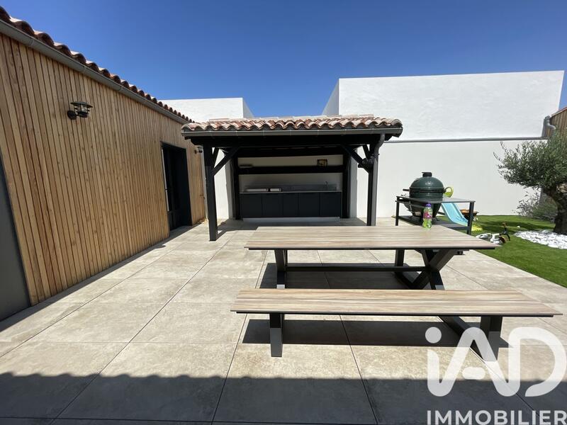 Maison de maîtres - 195 m² - 7 pièces