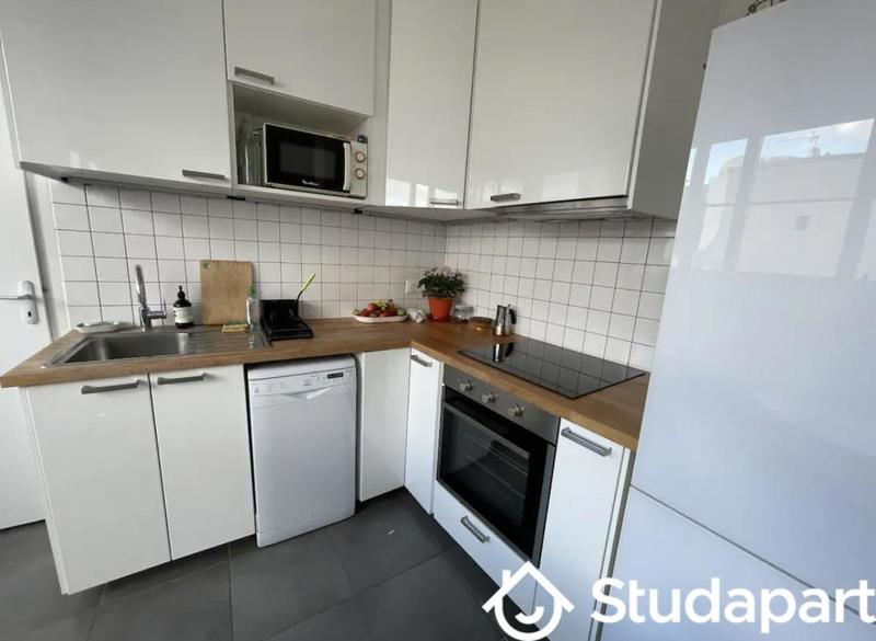 Chambre - 12 m² - 1 pièce