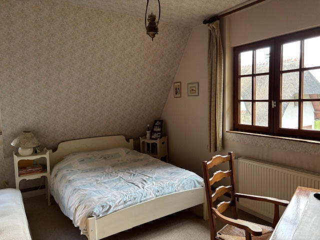 Maison - 260 m² - 10 pièces