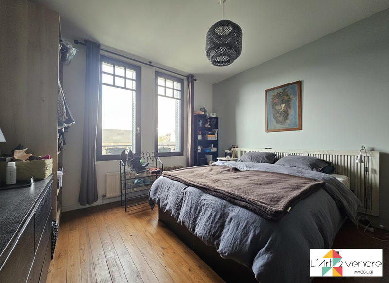 Maison - 111 m² - 6 pièces