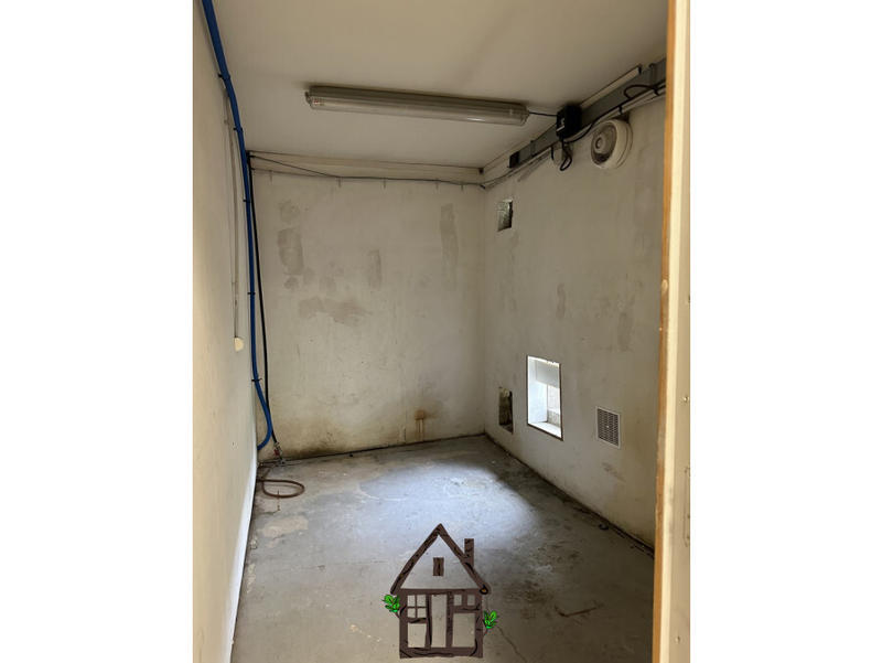 Local commercial - 230 m²