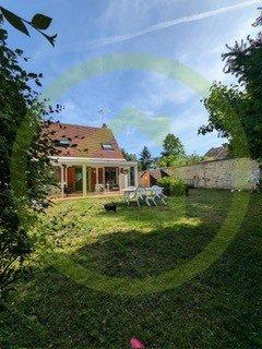 Maison - 96 m² - 4 pièces