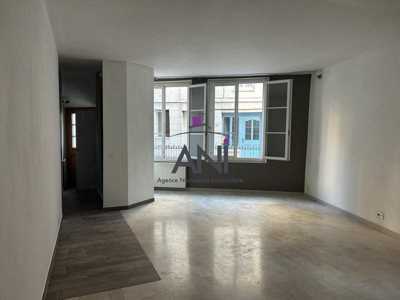 Maison - 122 m² - 4 pièces