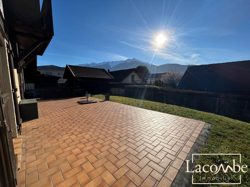 Maison - 106 m² - 5 pièces