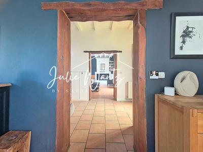 Maison - 186 m² - 6 pièces