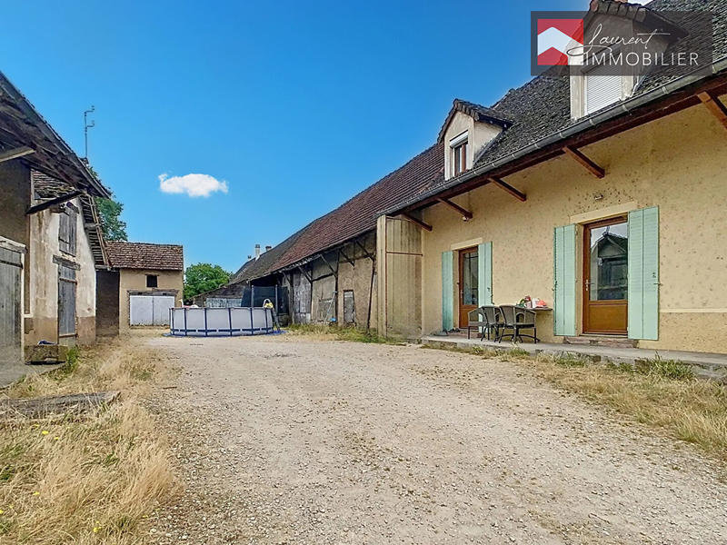 Maison - 107 m² - 5 pièces