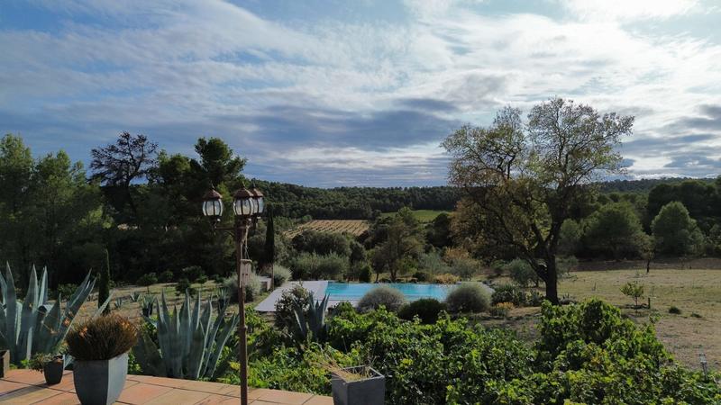 Villa - 215 m² - 5 pièces