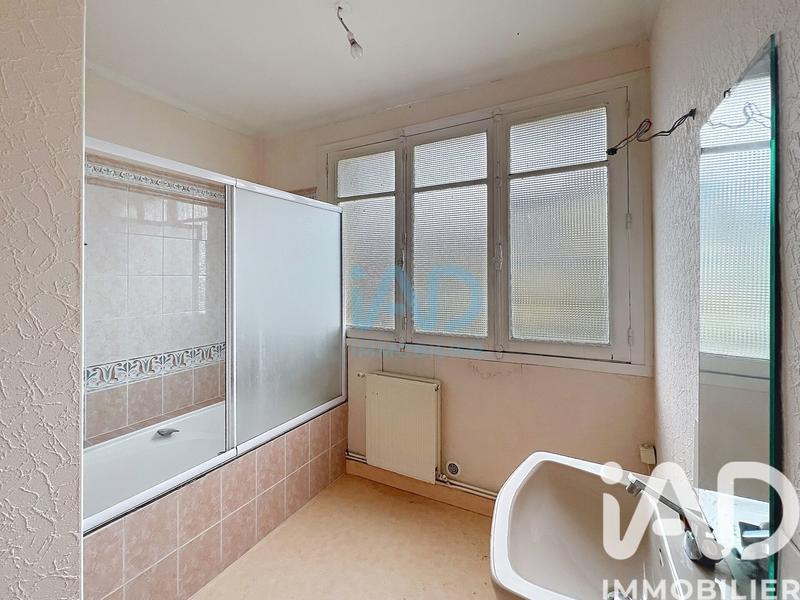 Maison - 101 m² - 5 pièces