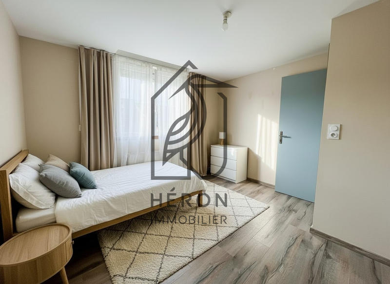 Maison - 87 m² - 6 pièces