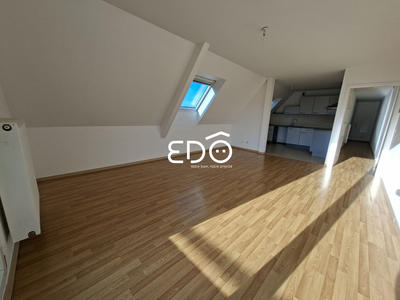 Appartement - 82 m² - 4 pièces