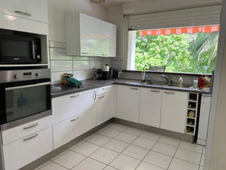 Appartement - 98 m² - 4 pièces