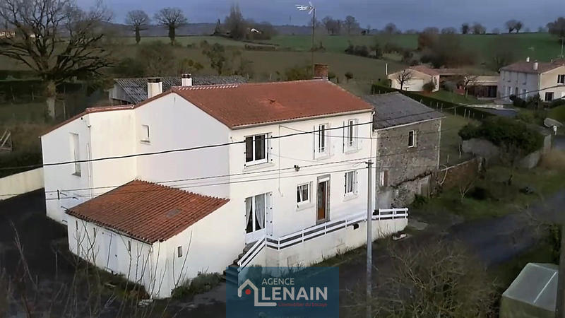 Maison - 150 m² - 5 pièces