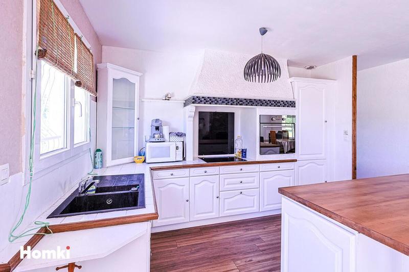 Maison - 175 m² - 6 pièces