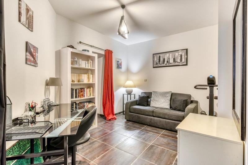 Appartement - 90 m² - 4 pièces